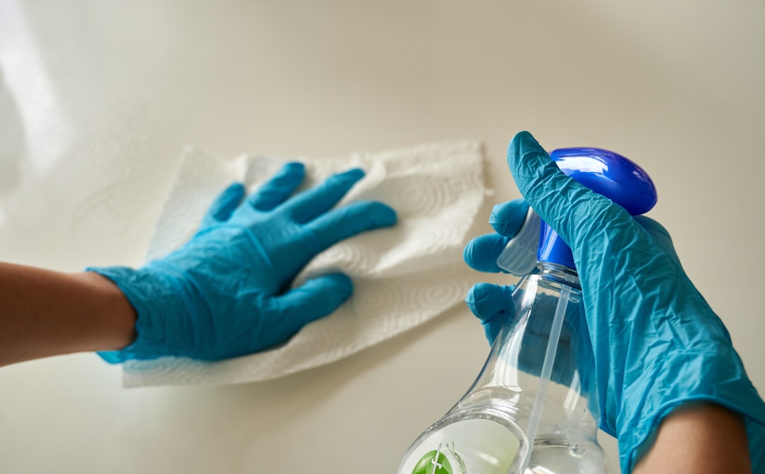 wall stain emergency cleaning urgent