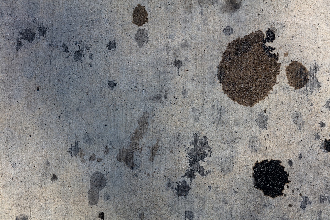 wall washing wipe stain clean method